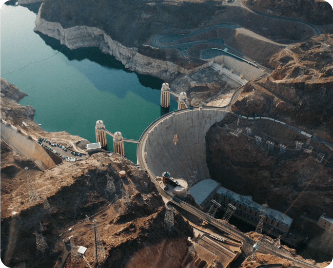 Image of a stunning dam used for recreational activities at a Harvest Hosts location