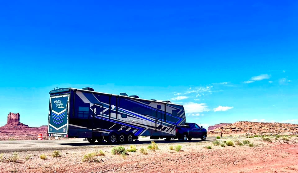 Keystone Fuzion Fifth Wheel