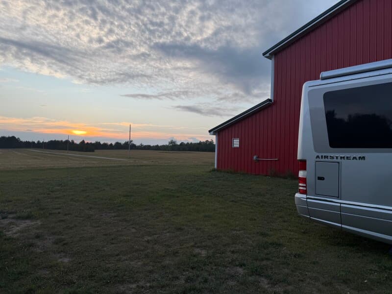 Host stay at Secluded Michigan Meadow Retreat