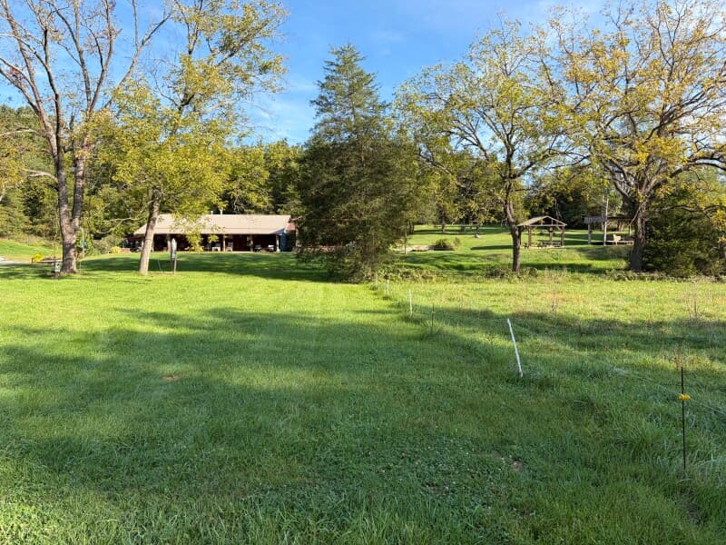 Farm stay at Rustic Farm Brewery & Wood-Fired Pizza